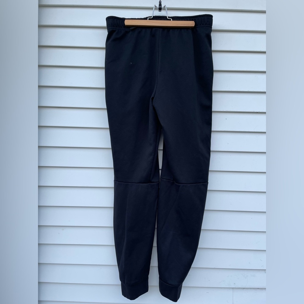 Men’s Nike Black Dri-fit Jogger Pants - Picture 2 of 3